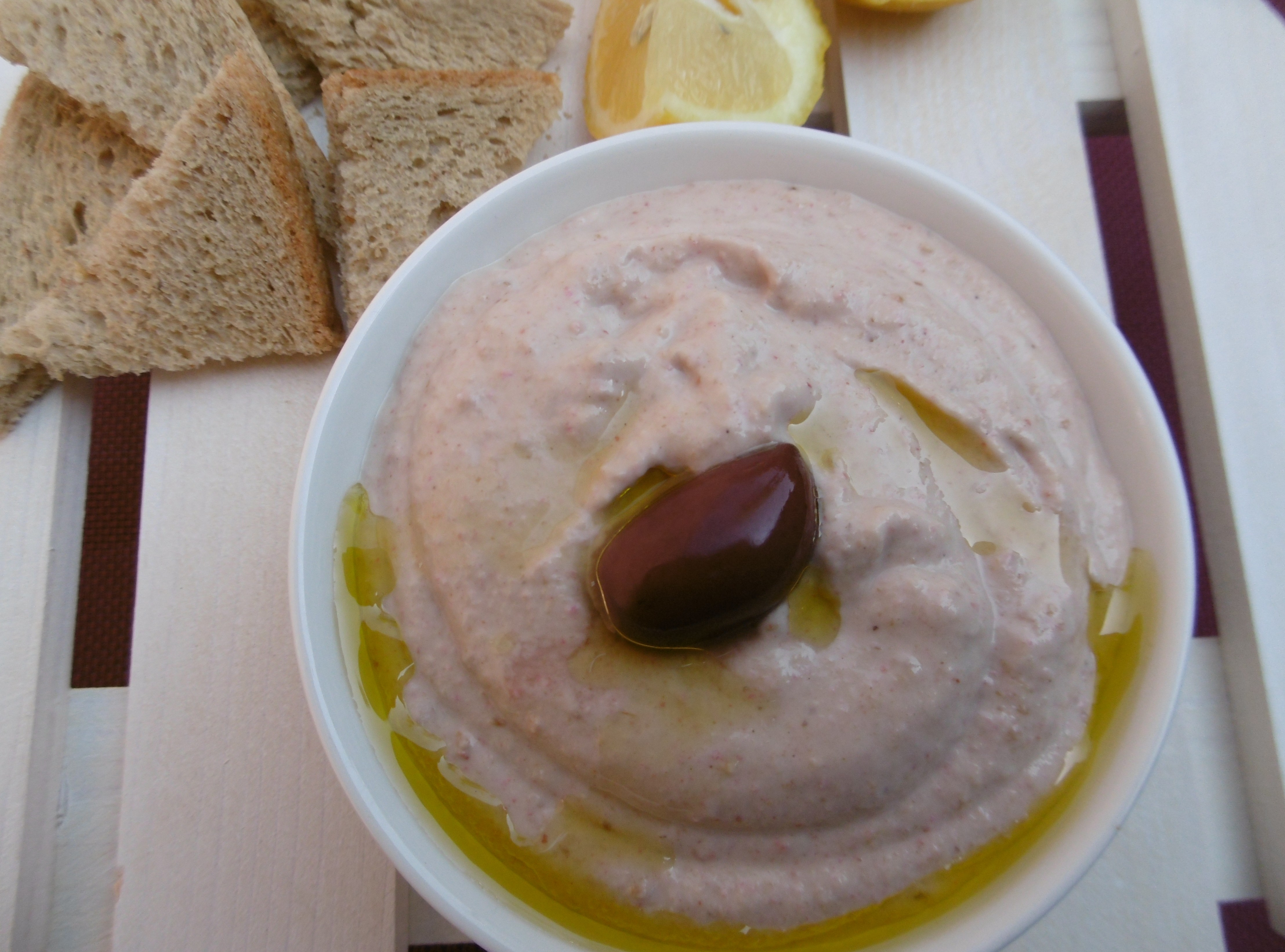 Greek Fish Roe Dip (Taramosalata) Foodzesty