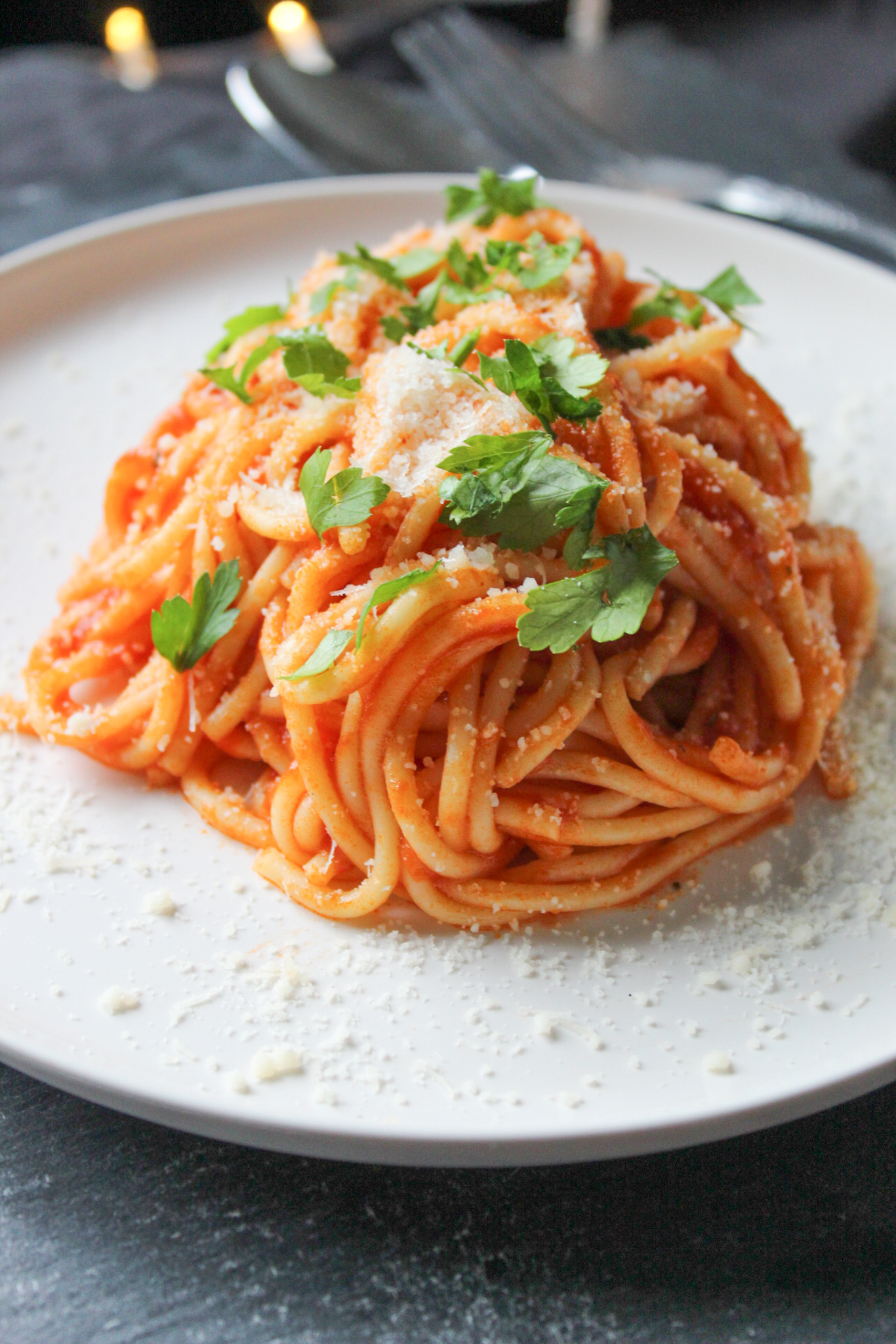 Spaghetti with Homemade Oregano Tomato Sauce | Foodzesty